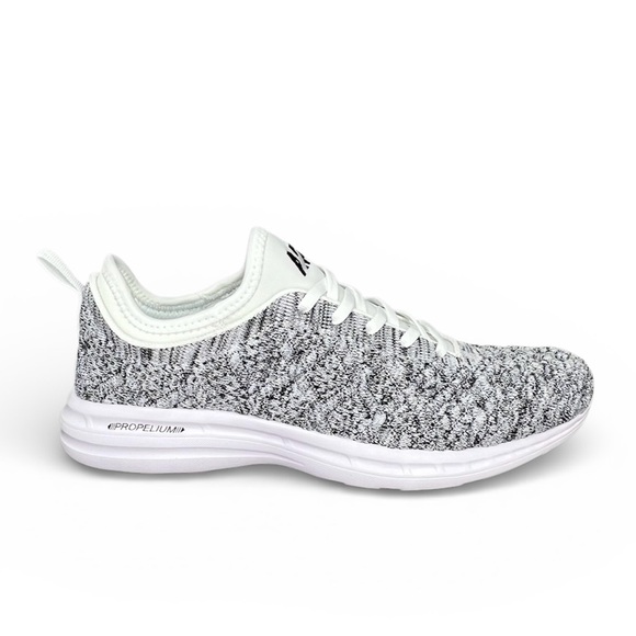 NEW APL Phantom Techloom Running Shoe Women’s Size 9.5 Gray & White Sneakers New - Picture 3 of 9